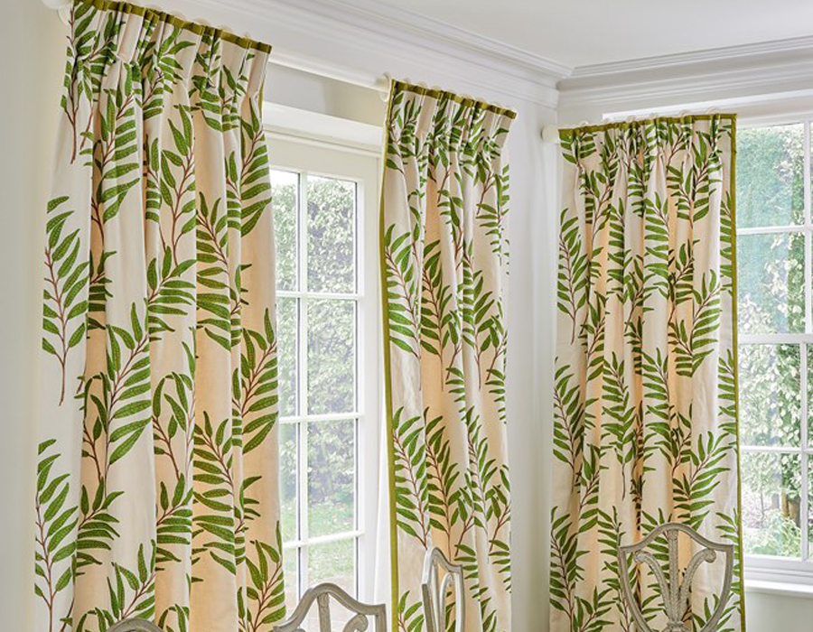 Jane_Churchill_Curtains_Haywood_leaf