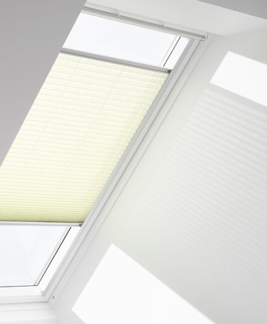 Amity_Velux_Pleated_Blind